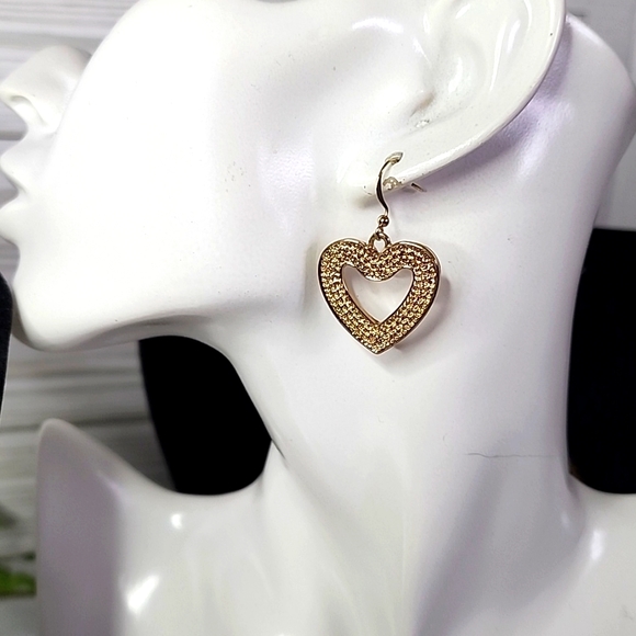 Gold Chain Necklace Large Purple Sequin Heart Pendant Earrings Set New - Picture 6 of 10